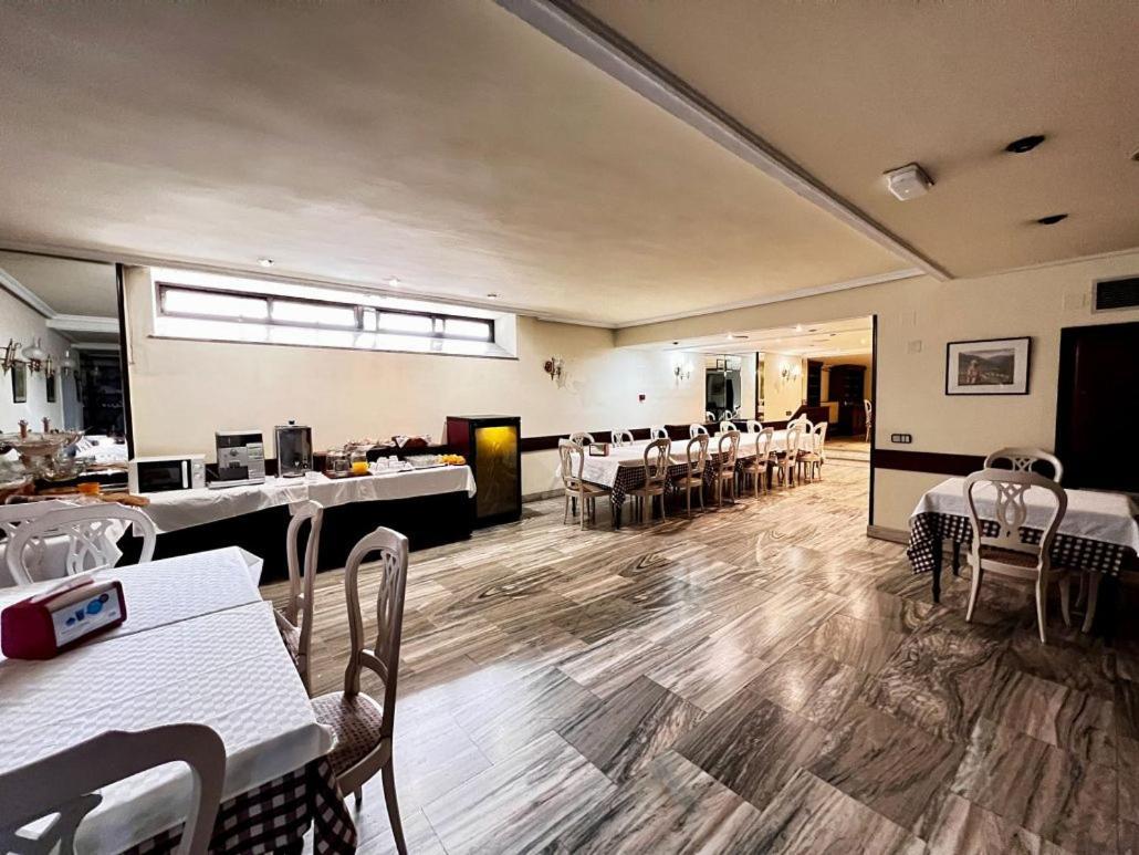 Hôtel Aldaba Alameda à Salamanque Extérieur photo